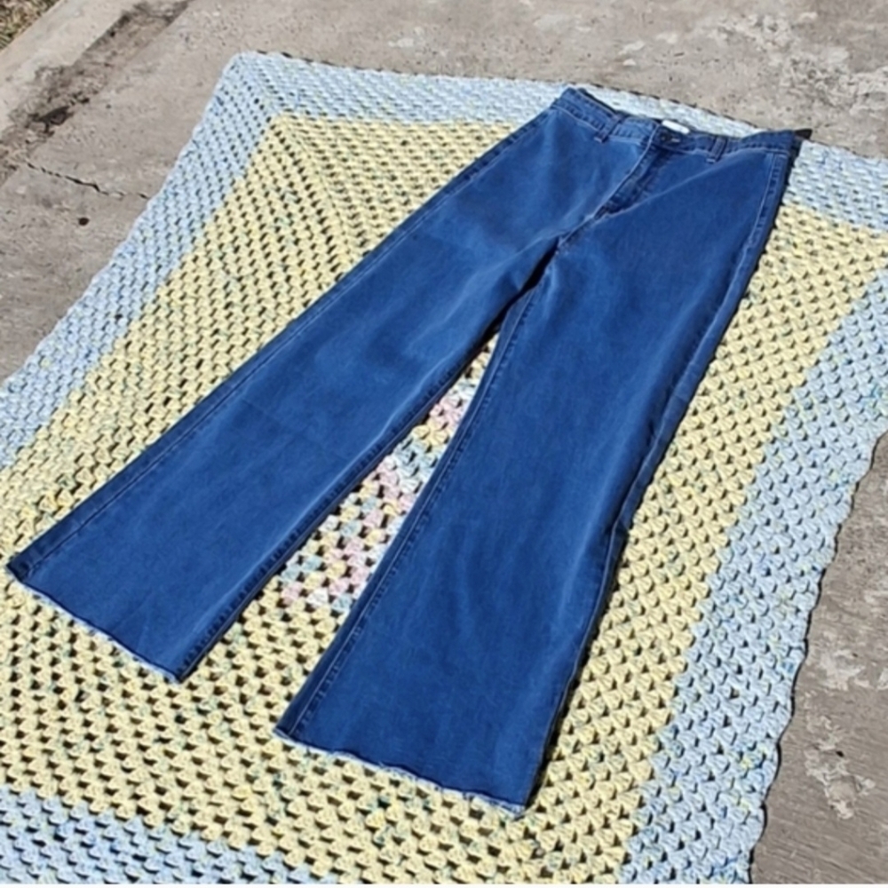 Annie Wear High Rise Wide Leg Stretchy Cropped Denim Blue Jeans Women Size Large - Picture 3 of 16